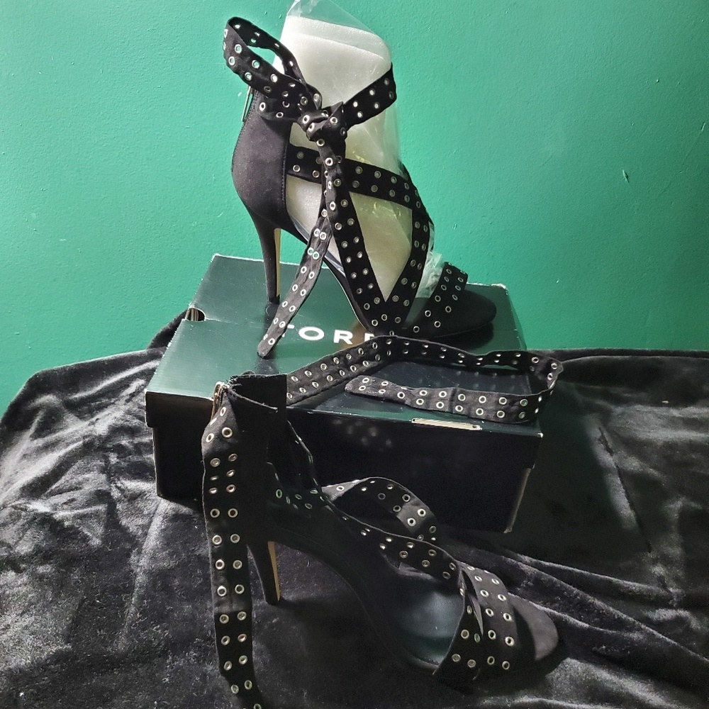 Torrid black grommet strappy heels 11 wide